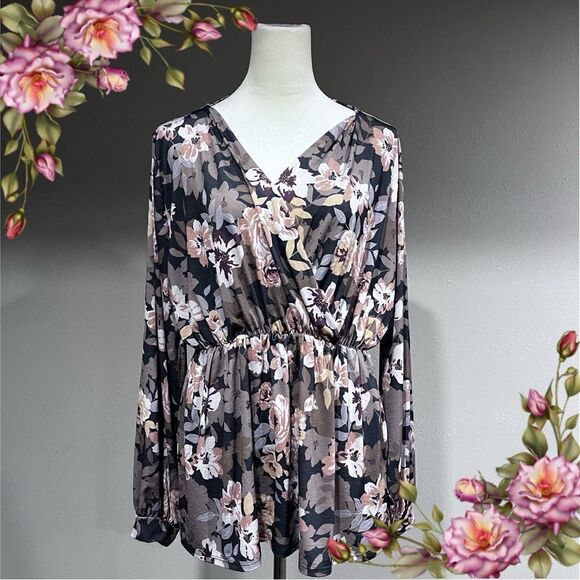 Long sleeve fake wrap floral blouse - Picture 1 of 12